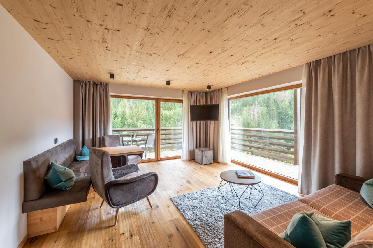 Hotel Alcialc La Valle Bagian luar foto
